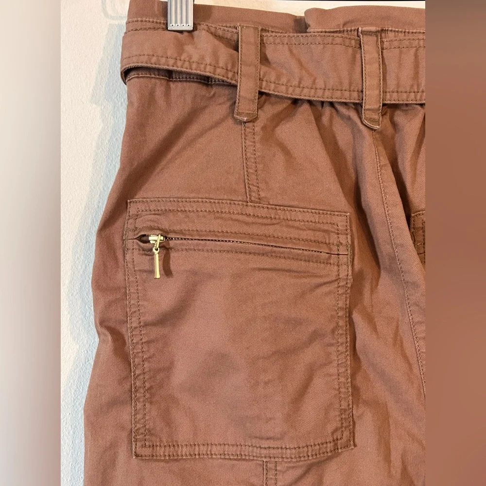 Anthropologie Ellie Utility Trousers
Pants Women's size 0 Brown
Embroidered Belt - Picture 6 of 9